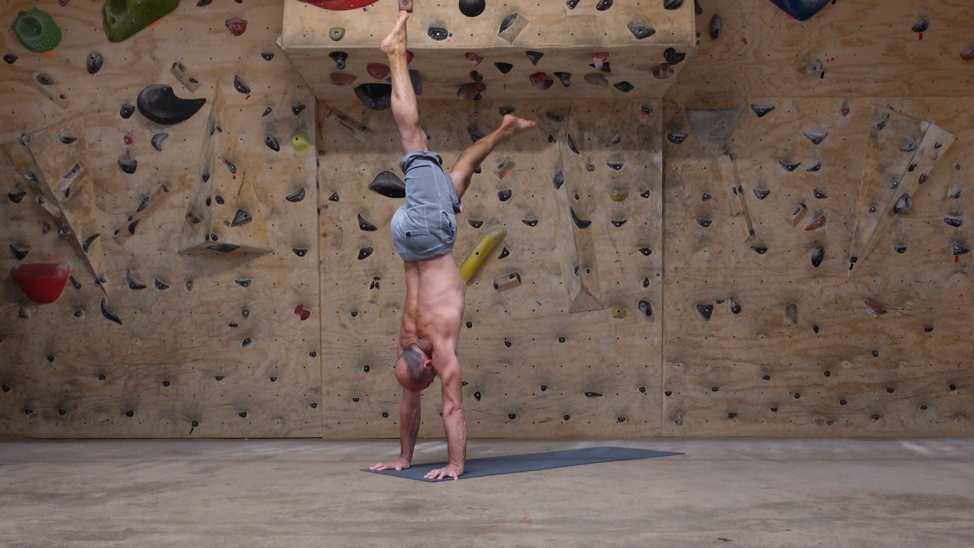 Simple scissor handstand entrances